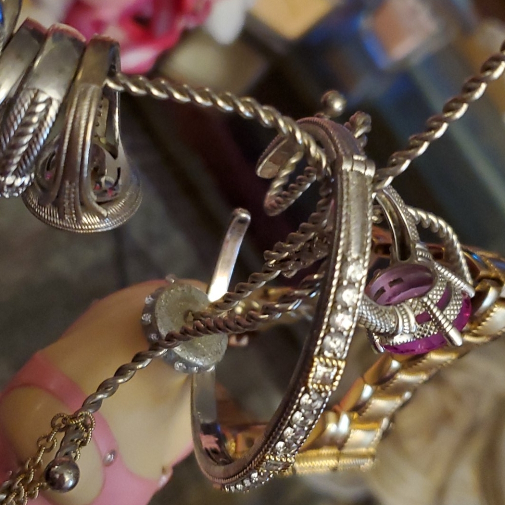 Judith Rioka bracelet - Picture 2 of 3